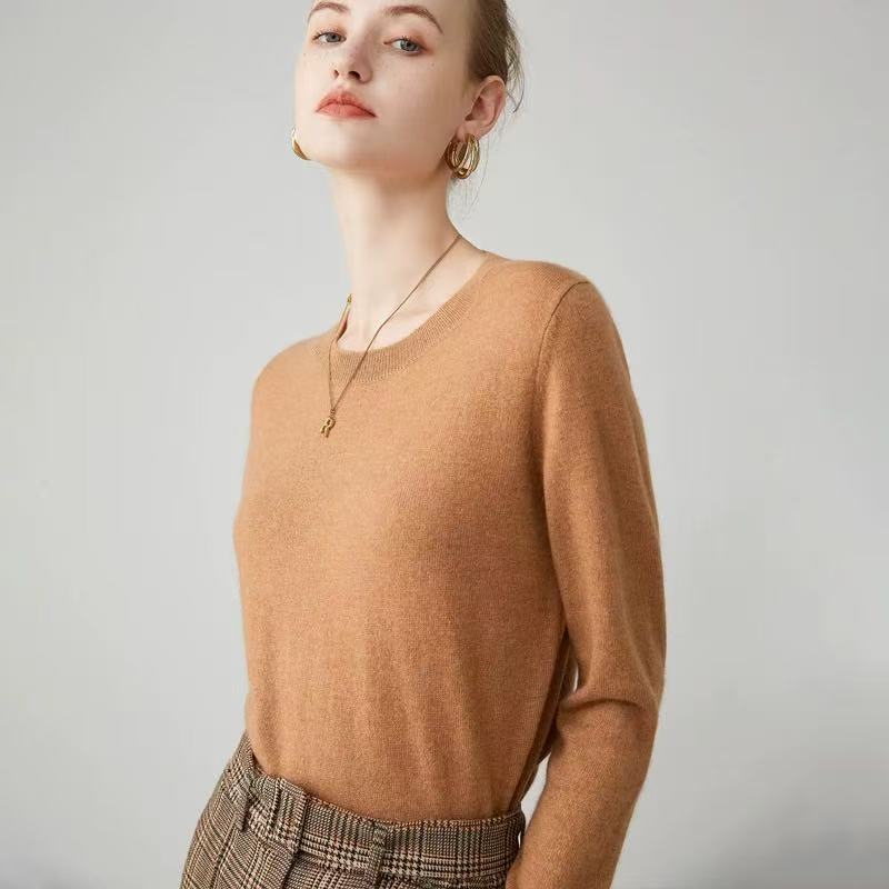 Classic Cashmere Crewneck